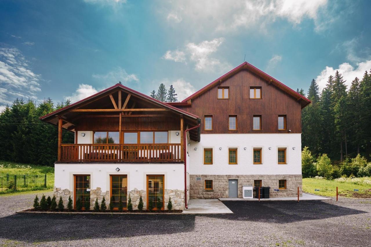 Apartment Hugo Blatna Горни-Блатна Экстерьер фото